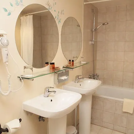 St. Peter's Boutique Hotell